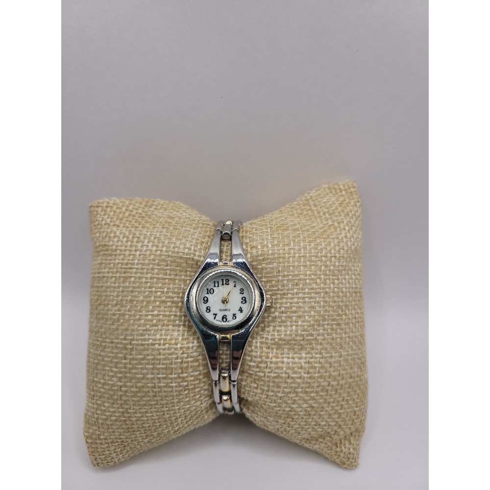 Vintage Women's Two Tone Quartz Bracelet Watch White Arabic Numeral Dial Stretch